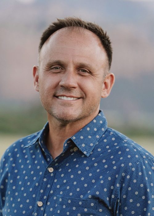 Henderson Headshot
